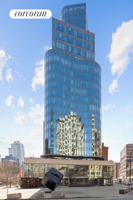 Exterior, Facade, Highrise