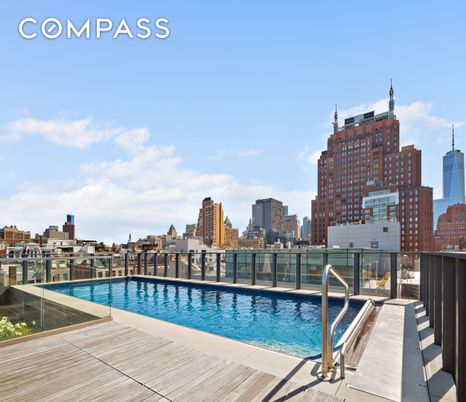 Exterior, Pool, Other, Skyline