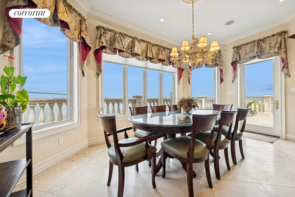 Chandelier, Dining room, Interior, Recessed Lighting, Water