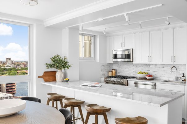 Interior, Kitchen, Stainless Steel Appliances