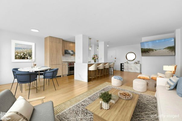 Dining room, Interior, Kitchen, Pendant Lights, Recessed Lighting, Wood Texture Flooring