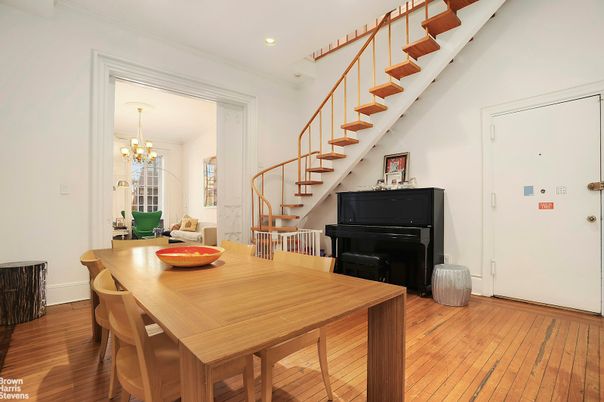 Chandelier, Dining room, Interior, Piano, Recessed Lighting, Wood Texture Flooring