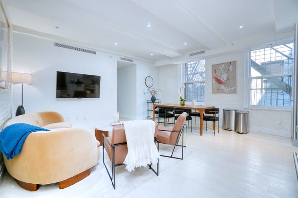 Dining room, Interior, Living room, Recessed Lighting, Wood Texture Flooring