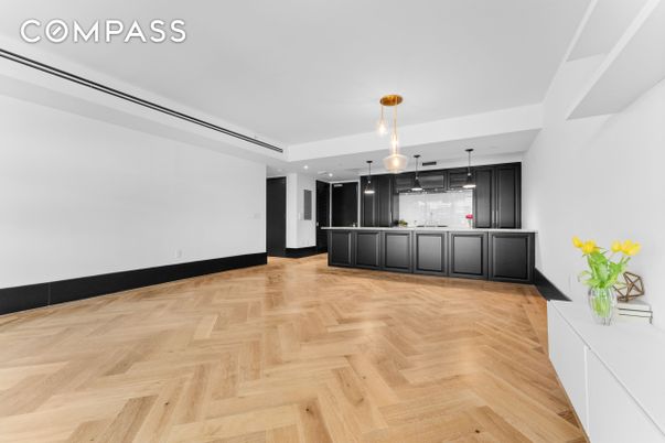 Interior, Pendant Lights, Recessed Lighting, Wood Texture Flooring