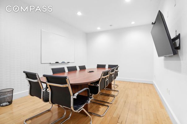 DE Listing image placeholder