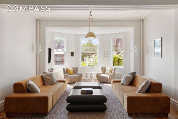 Interior, Living room, Pendant Lights, Wood Texture Flooring
