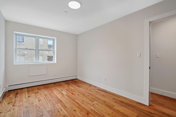 DE Listing image placeholder