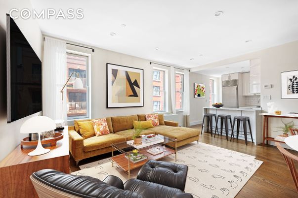 Interior, Kitchen, Living room, Recessed Lighting, Wood Texture Flooring