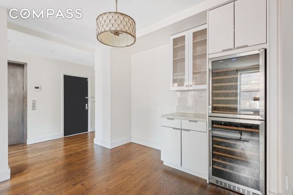 Interior, Kitchen, Pendant Lights, Wood Texture Flooring
