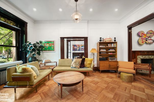 Fireplace, Interior, Living room, Pendant Lights, Recessed Lighting, Wood Texture Flooring