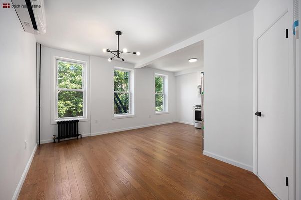 Empty room, Interior, Pendant Lights, Wood Texture Flooring