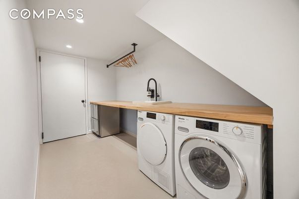 Interior, Recessed Lighting, Washer