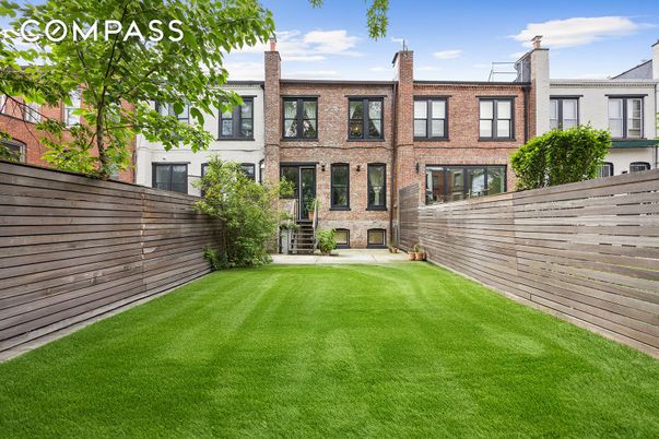 Backyard, Exterior, Facade, Brick Facade, Rowhouse