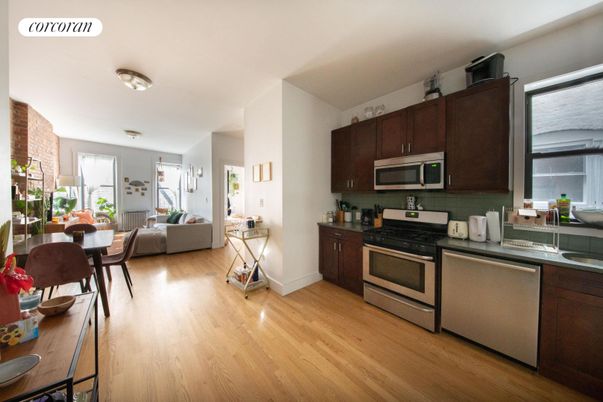 Dining room, Interior, Kitchen, Living room, Stainless Steel Appliances, Wood Texture Flooring