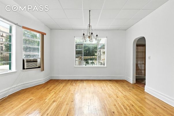 Chandelier, Empty room, Interior, Wood Texture Flooring