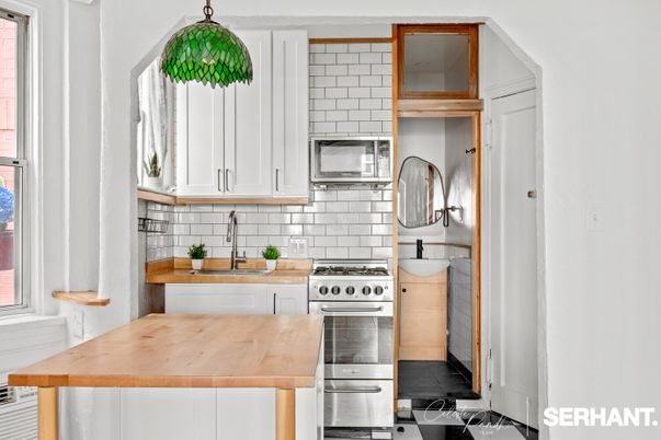 Interior, Kitchen, Stainless Steel Appliances
