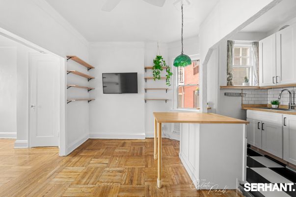 Interior, Kitchen, Pendant Lights, Wood Texture Flooring