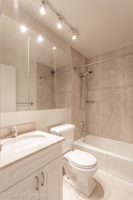 Bathroom, Interior, Recessed Lighting