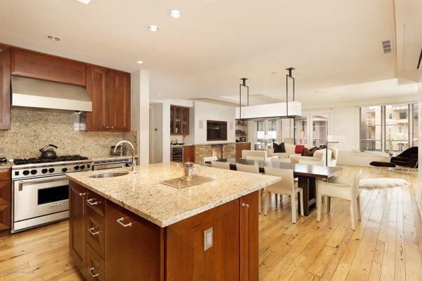 Dining room, Interior, Kitchen, Living room, Pendant Lights, Recessed Lighting, Stainless Steel Appliances, Wood Texture Flooring