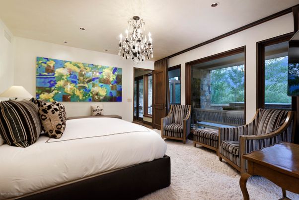 Bedroom, Chandelier, Interior, Recessed Lighting