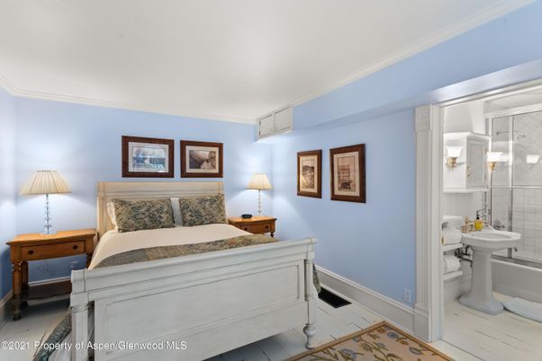 Bathroom, Bedroom, Interior