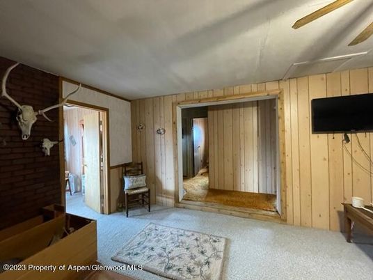 Interior, Wooden Walls
