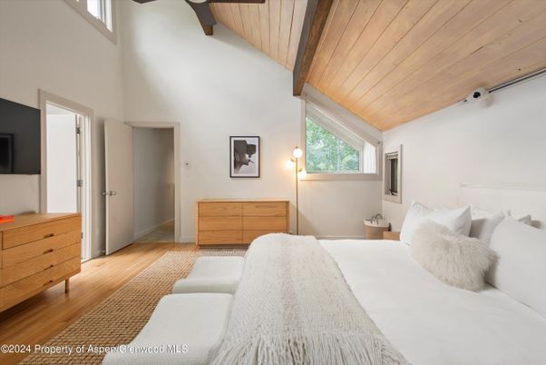 Bedroom, Interior, Wooden Beams, Wooden Ceilings, Wood Texture Flooring