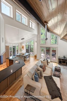 Game Room, Interior, Living room, Pendant Lights, Wooden Beams, Wooden Ceilings, Wood Texture Flooring