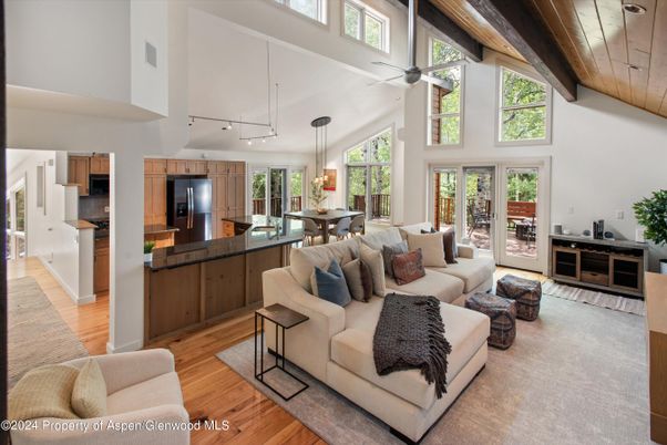 Dining room, Interior, Kitchen, Living room, Pendant Lights, Stainless Steel Appliances, Wooden Beams, Wooden Ceilings, Wood Texture Flooring