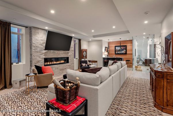 Fireplace, Interior, Living room, Pendant Lights, Recessed Lighting, Stone Walls