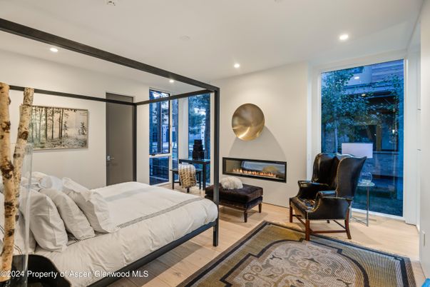 Bedroom, Fireplace, Interior, Recessed Lighting, Wood Texture Flooring