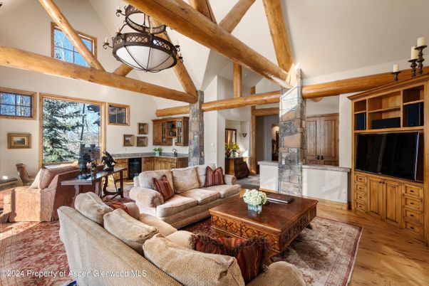 Interior, Living room, Pendant Lights, Wooden Beams, Wood Texture Flooring