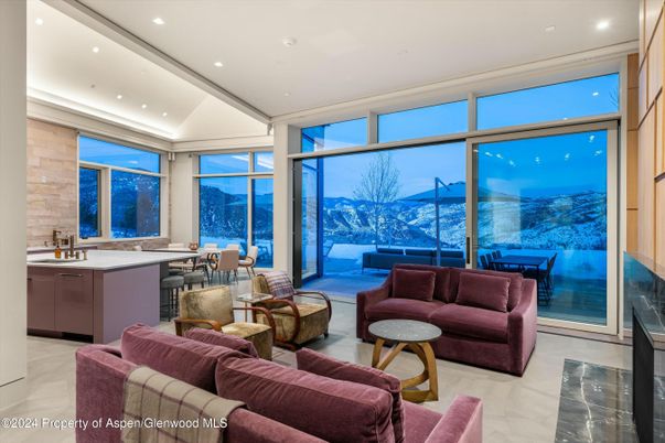 Dining room, Interior, Living room, Recessed Lighting