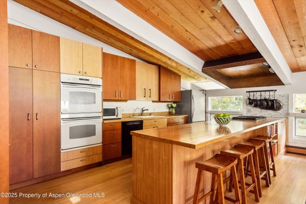 Interior, Kitchen, Wooden Beams, Wooden Ceilings, Wood Texture Flooring