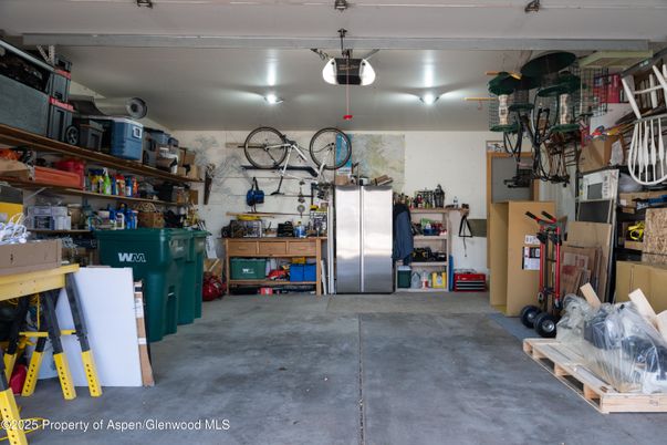 Garage, Interior