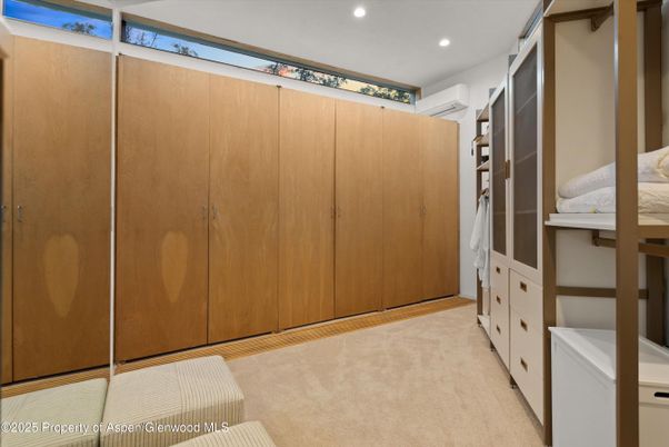 Interior, Recessed Lighting, Walk-in Closets