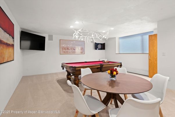 Billiard Table, Dining room, Game Room, Interior, Pendant Lights, Recessed Lighting