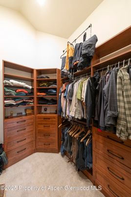 Interior, Walk-in Closets