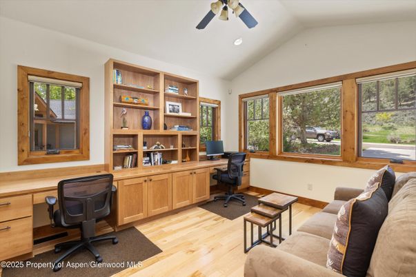 Home Office, Interior, Recessed Lighting, Wood Texture Flooring