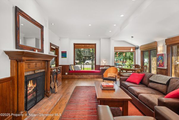 Fireplace, Interior, Living room, Recessed Lighting, Wood Texture Flooring