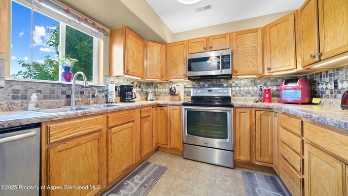 Interior, Kitchen, Stainless Steel Appliances