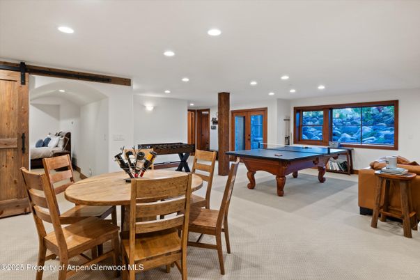 Billiard Table, Dining room, Game Room, Interior, Recessed Lighting