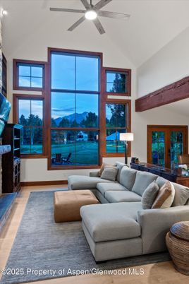 Interior, Living room, Recessed Lighting, Wooden Beams, Wood Texture Flooring