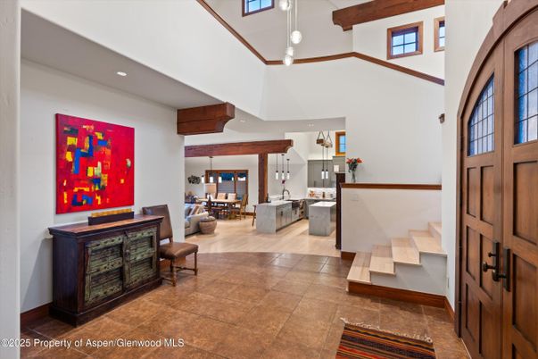 Dining room, Interior, Pendant Lights, Recessed Lighting, Wooden Beams