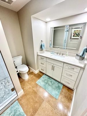 Bathroom, Dual Sink Vanities, Interior, Recessed Lighting