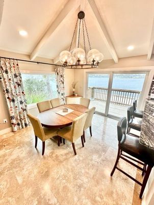 Chandelier, Dining room, Interior, Pendant Lights, Recessed Lighting, Water