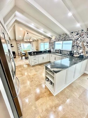 Chandelier, Dining room, Interior, Kitchen, Recessed Lighting