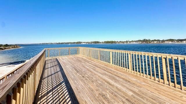 Exterior, Lake, Wood Texture Flooring