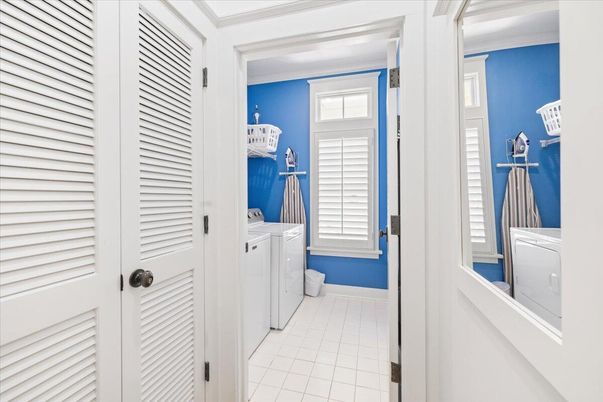 Interior, Utility Closets, Washer