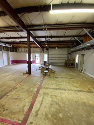 Garage, Interior